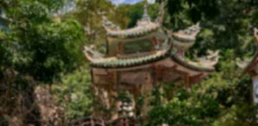 Vietnam Voyage: 4 Nights Package in Halong Bay and Ho Chi Minh